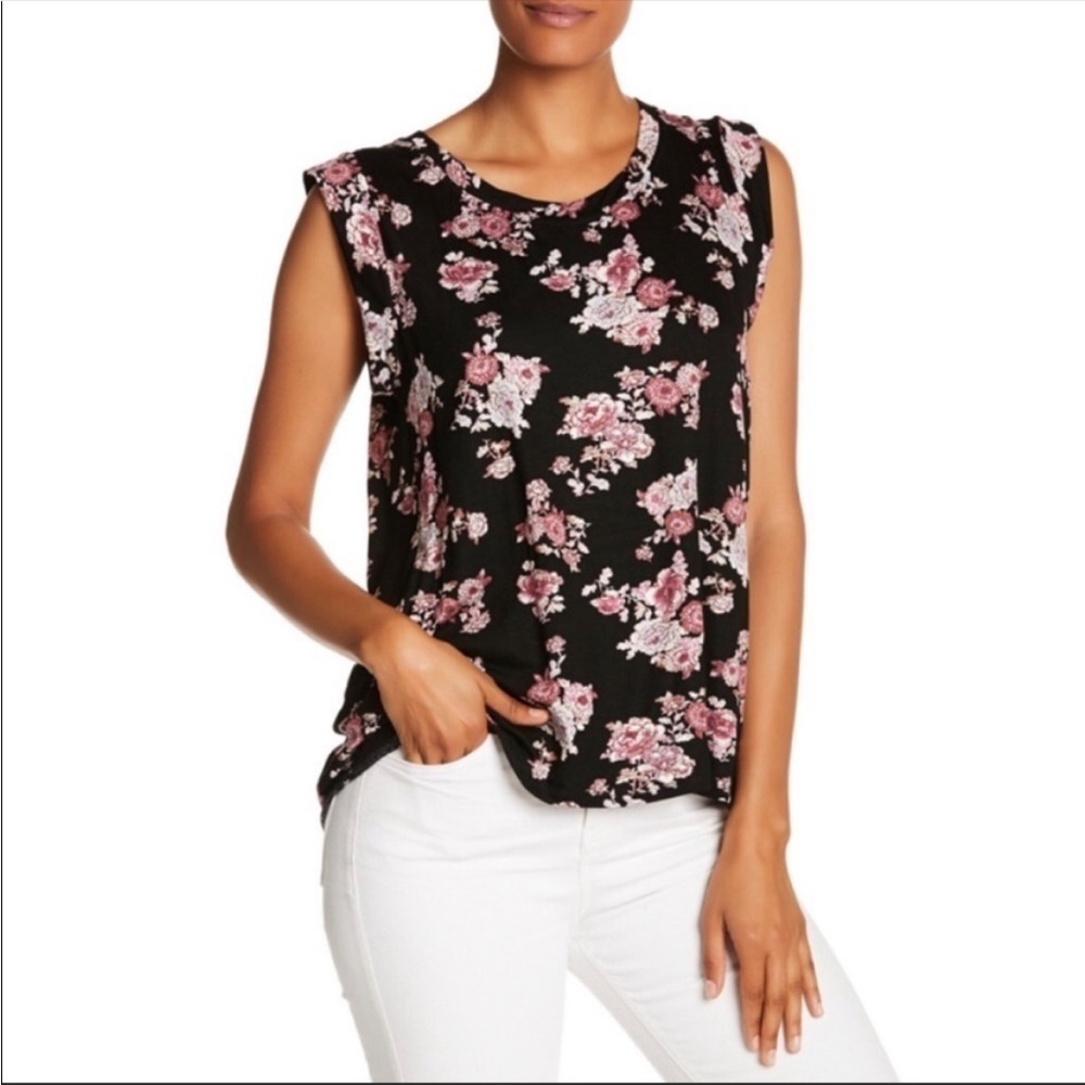 Everleigh Floral Cap Sleeve Blouse Top Black Pink Size Small